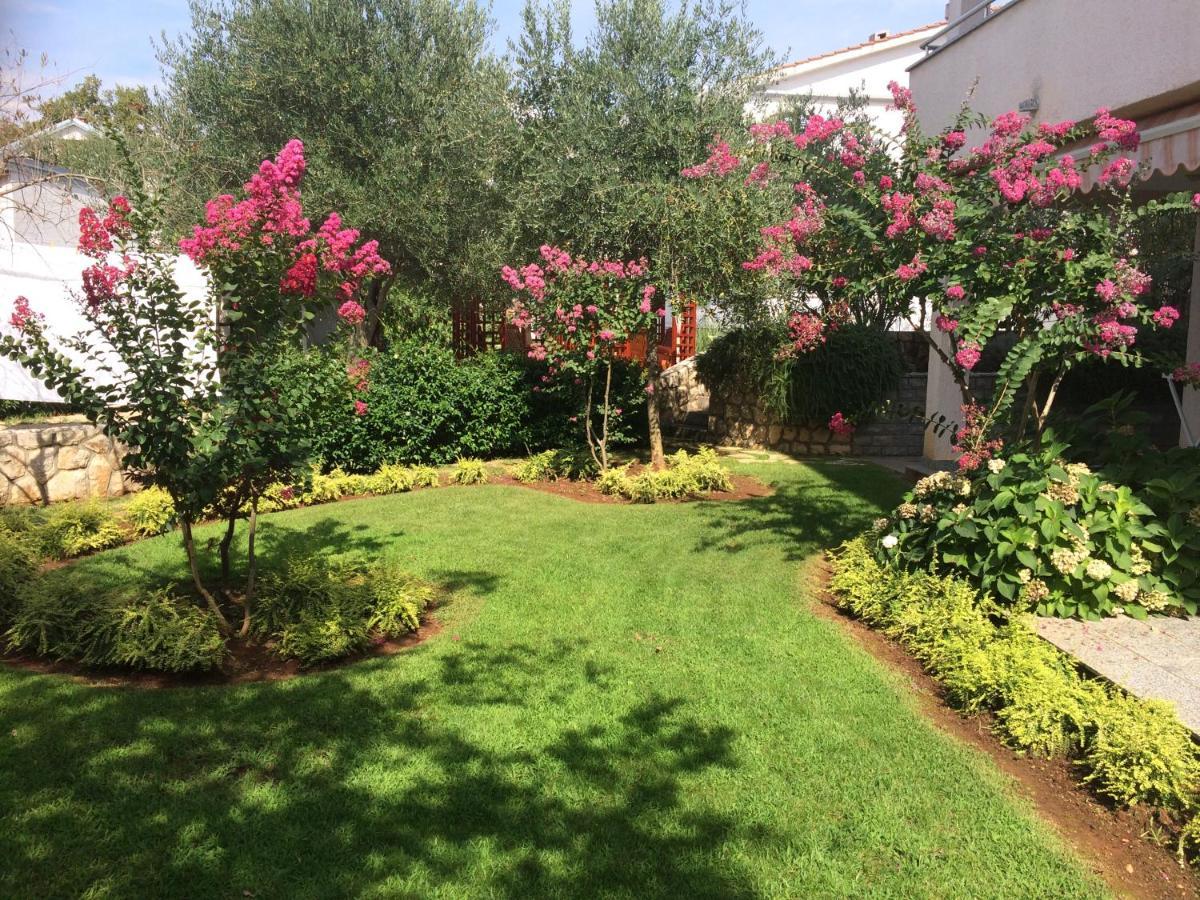 Apartments Malinska - Apartment 4 מראה חיצוני תמונה