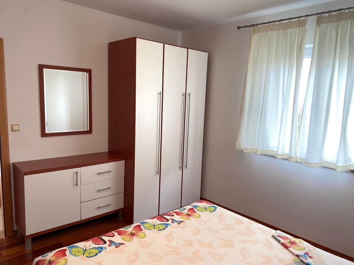Apartments Malinska - Apartment 4 מראה חיצוני תמונה